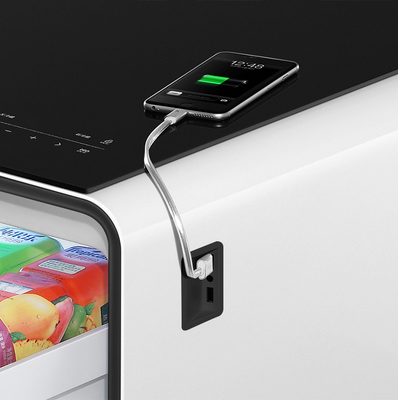 Draadloos opladen Moderne Primst Smart Coffee Table met muziek luidsprekers voor woonkamer