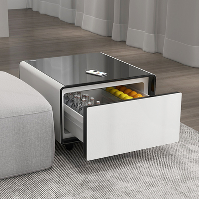 Moderne koelkast woonkamer tafel met ingebouwde koelkast en draadloos opladen